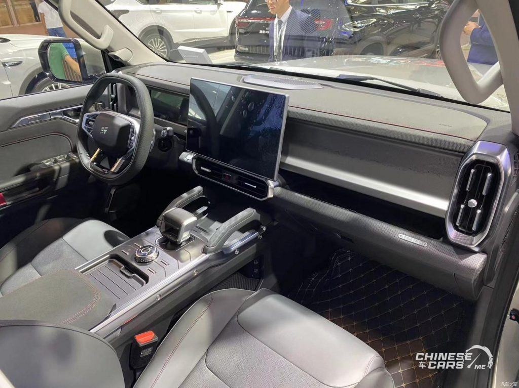 شبكة السيارات الصينية – كشف النقاب عن سيارة جيتور (T2) ترافيلر بمعرض تيانجين للسيارات لعام 2023