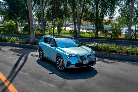 GAC EMKOO 2026 في السعودية.. أيهما الأنسب لك: محرك الوقود أم الهايبرد؟ تعرّف على أبرز الفروقات