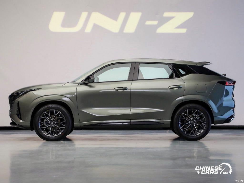 شبكة السيارات الصينية – الأسعار الرسمية لسيارة شانجان UNI-Z موديل 2024 الهجينة الجديدة بالصين
