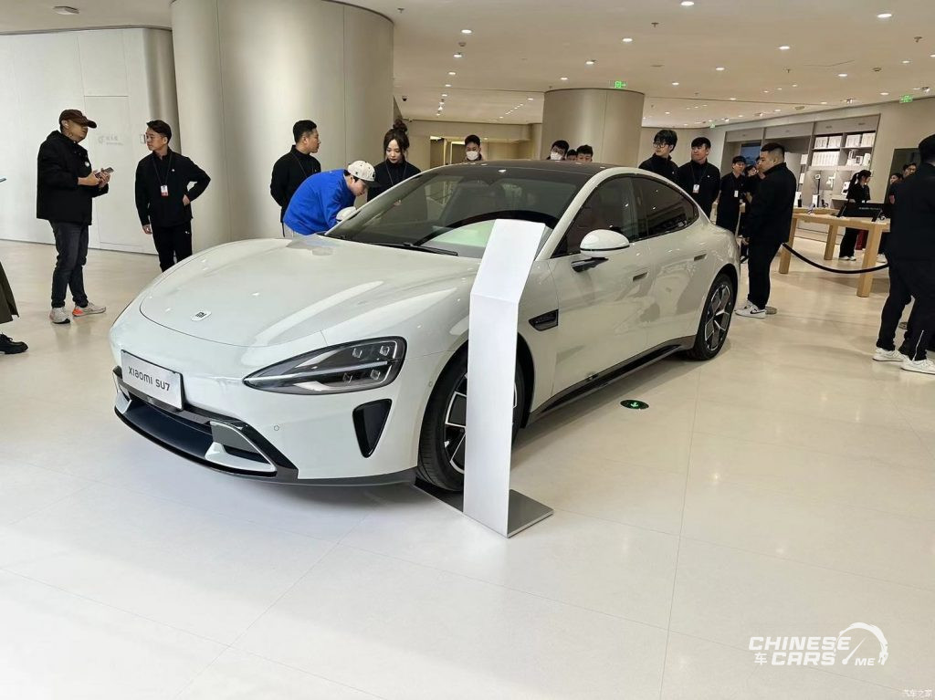 شبكة السيارات الصينية – افتتاح أول متجر لشاومي لعرض السيارات في بكين