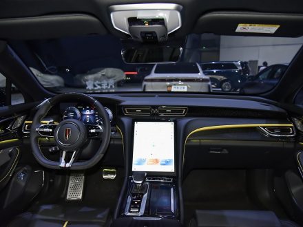 كيف ترفع هونشي H6 2025 مستوى جودة الهواء داخل المقصورة؟