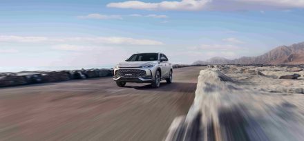 مقارنة شاملة بين بايك X7 2025 و MG HS 2025 الجديدة بالسعودية