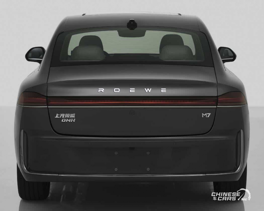 Roewe M7 DMH الجديدة: سيدان هجينة بطابع تنفيذي وتصميم أمامي جريء 3 شبكة السيارات الصينية – Roewe M7 DMH الجديدة: سيدان هجينة بطابع تنفيذي وتصميم أمامي جريء