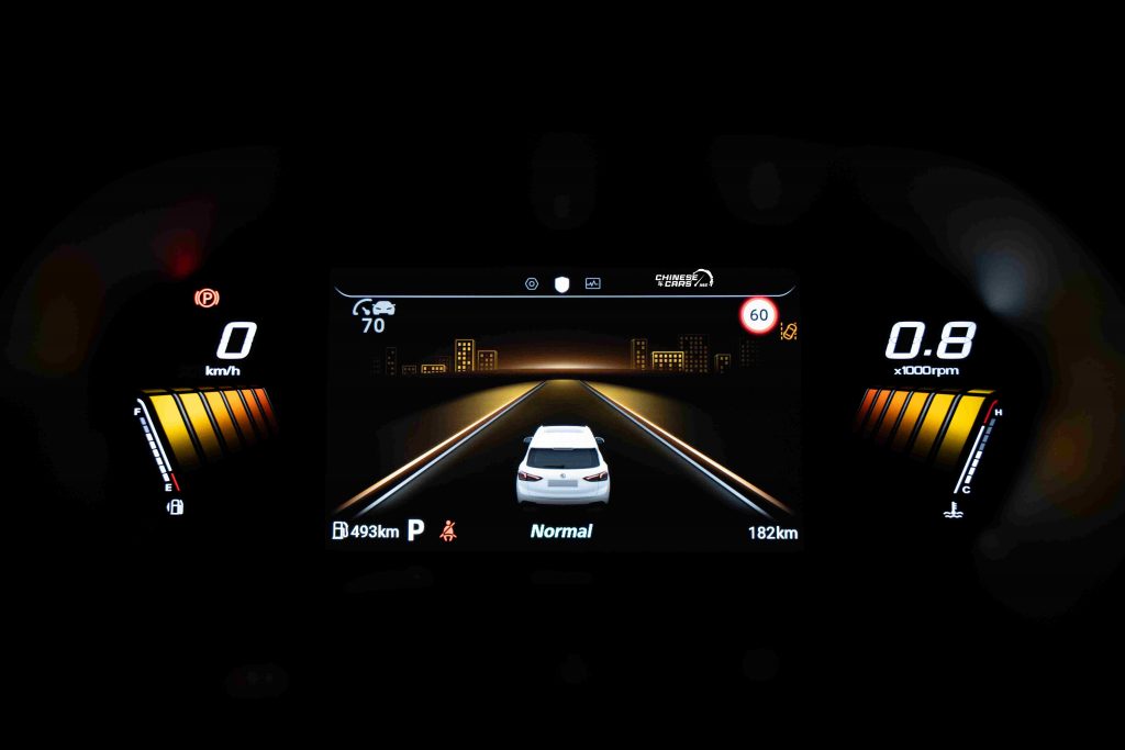 شبكة السيارات الصينية – المواصفات الشاملة لسيارة MG ZS فئة "1.5T كومفورت" 2025 الجديدة كليًا بالسعودية