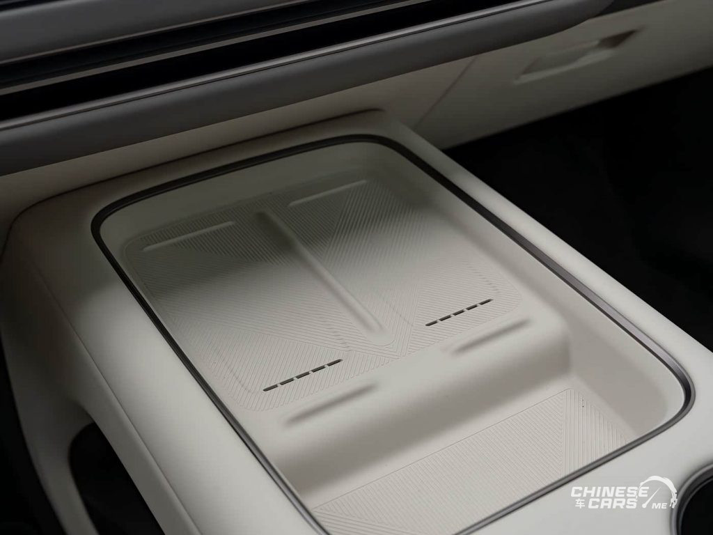 Li Auto i8: دخول ذكي وفاخر إلى عالم السيارات الكهربائية العائلية - الإعلان عن فتح باب الحجز الرسمي, فماذا تعرف عنها؟ 22 شبكة السيارات الصينية – Li Auto i8: دخول ذكي وفاخر إلى عالم السيارات الكهربائية العائلية - الإعلان عن فتح باب الحجز الرسمي, فماذا تعرف عنها؟