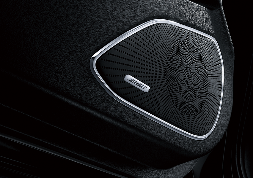 داخلية هونشي HS5 ترتقي بالفخامة مع نظام الصوت المحيطي Bose Centerpoint® 5 شبكة السيارات الصينية – داخلية هونشي HS5 ترتقي بالفخامة مع نظام الصوت المحيطي Bose Centerpoint®