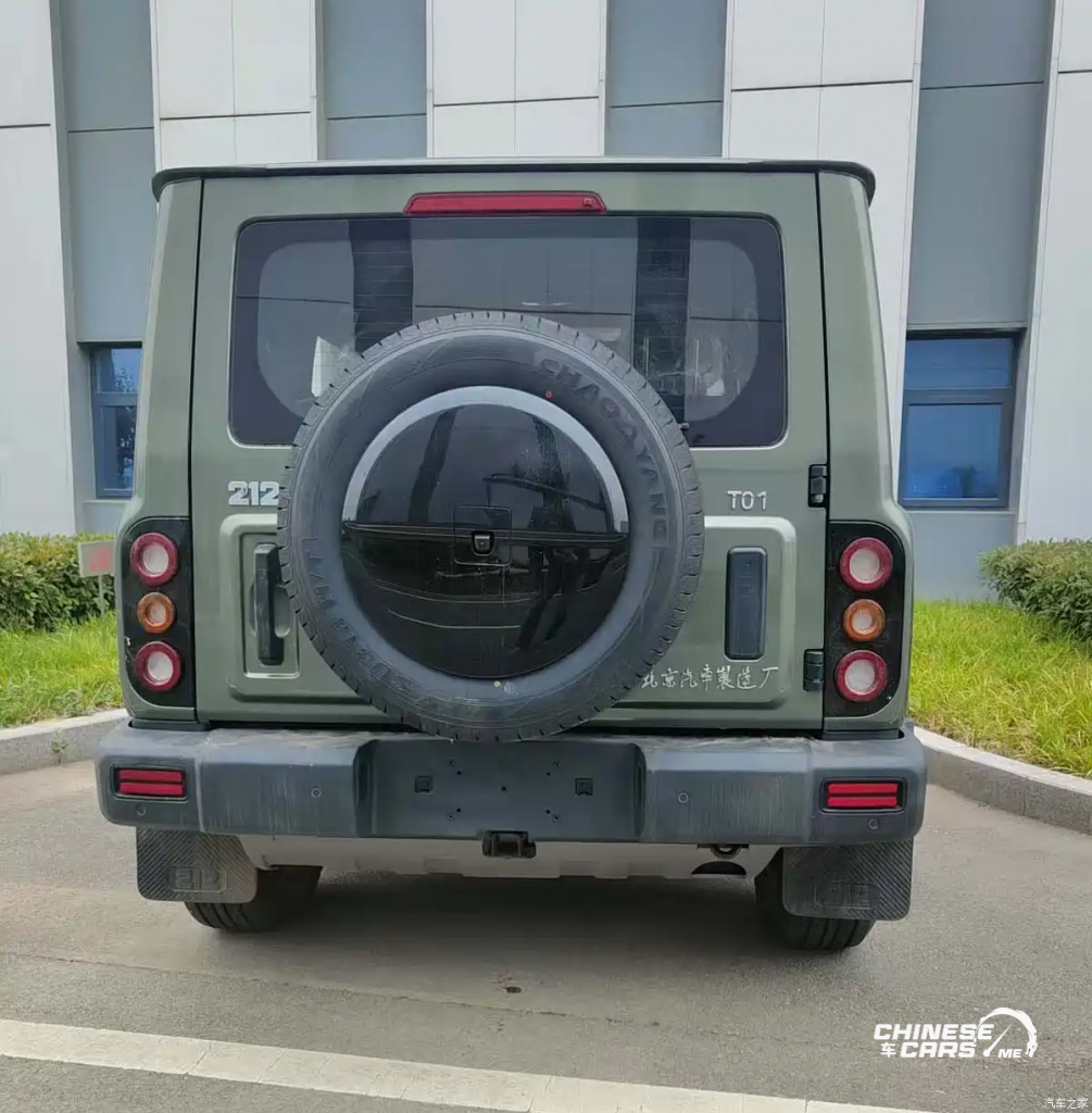 الكشف عن 212 T01 ديزل: سيارة SUV مدمجة بصيغة كلاسيكية وعزم ديزل أقوى للطرق الوعرة 2 شبكة السيارات الصينية – الكشف عن 212 T01 ديزل: سيارة SUV مدمجة بصيغة كلاسيكية وعزم ديزل أقوى للطرق الوعرة