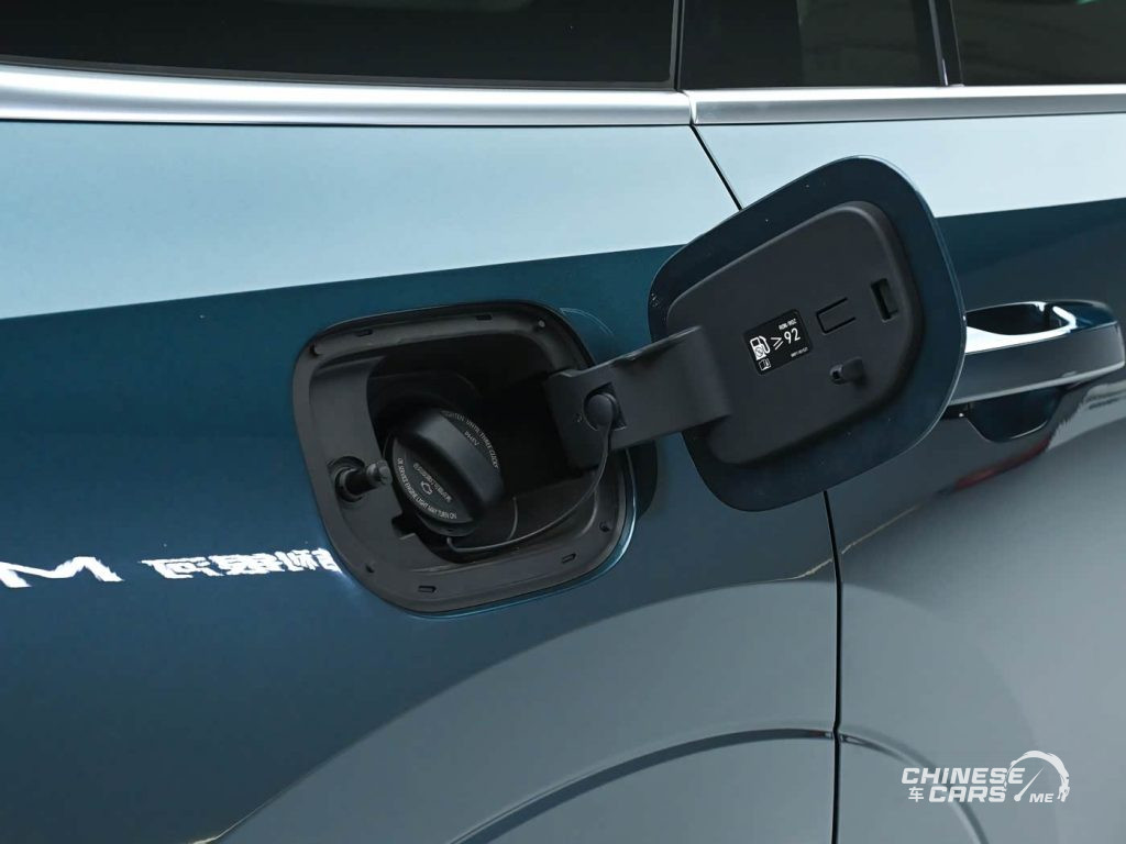 جيلي جالاكسي M9 تخطف الأضواء: أكثر من 40,000 طلب في 24 ساعة لسيارة SUV فاخرة ذكية ثلاث صفوف بقوة 870 حصان 55 شبكة السيارات الصينية – جيلي جالاكسي M9 تخطف الأضواء: أكثر من 40,000 طلب في 24 ساعة لسيارة SUV فاخرة ذكية ثلاث صفوف بقوة 870 حصان