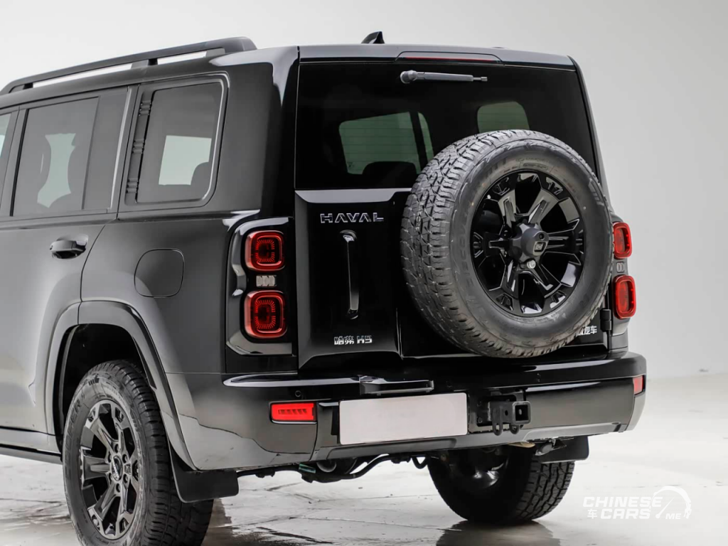 هافال H9 البلاك ايديشن 2026: SUV صينية صلبة بتجهيزات قوية تطلق رسميًا في الصين 12 شبكة السيارات الصينية – هافال H9 البلاك ايديشن 2026: SUV صينية صلبة بتجهيزات قوية تطلق رسميًا في الصين