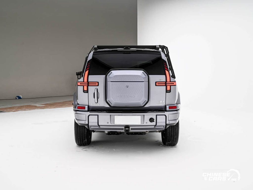 شبكة السيارات الصينية – إطلاق منغشي M817 من دونغ فينغ: SUV هجينة PHEV للطرق الوعرة بهيكل شاصي منفصل وتقنيات هواوي الذكية