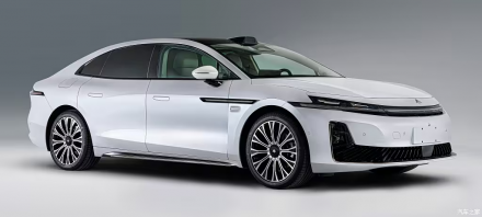 هاوبو “هايبر” A8 من GAC – السيدان الفاخرة بنظام المدى الممتد تنافس الكبار بحجمها وتقنياتها