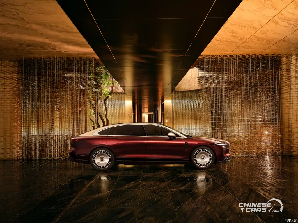شبكة السيارات الصينية – لانتو (فويا) تشيسنج لايت L – السيدان الفاخرة PHEV من دونغ فينغ بمدى كهربائي 410 كم وتقنيات هواوي الذكية