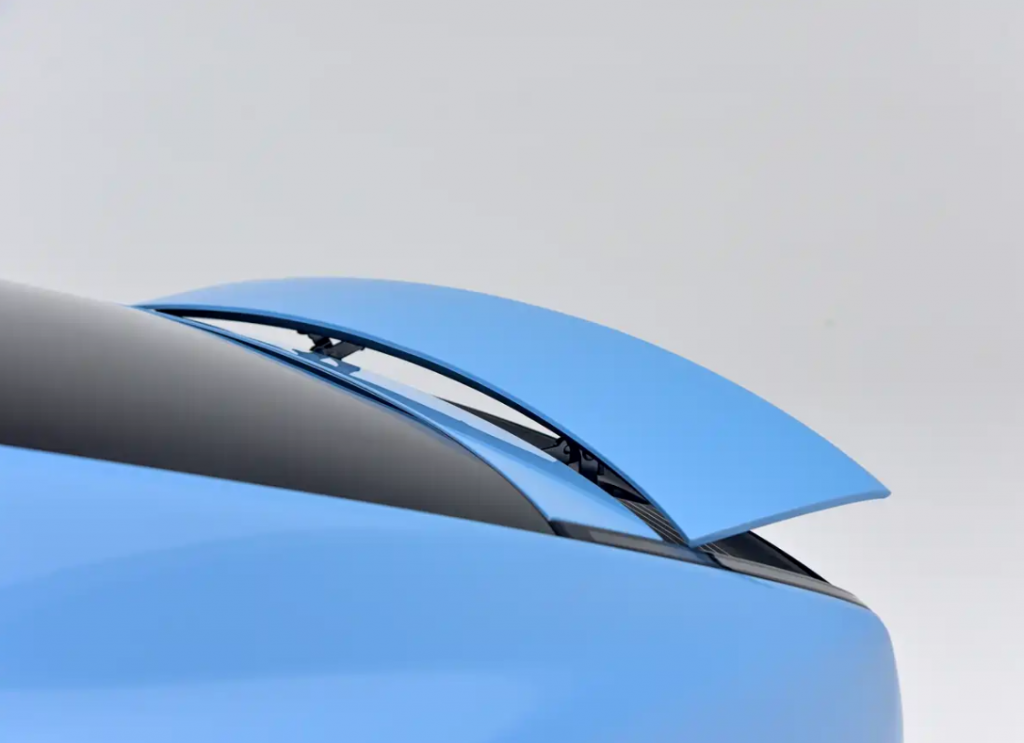 إطلاق الجيل الجديد من XPENG P7 رسميًا: تصميم ثوري، تقنيات فائقة، ومنافسة مباشرة مع Xiaomi SU7 وTesla Model 3 11 شبكة السيارات الصينية – إطلاق الجيل الجديد من XPENG P7 رسميًا: تصميم ثوري، تقنيات فائقة، ومنافسة مباشرة مع Xiaomi SU7 وTesla Model 3