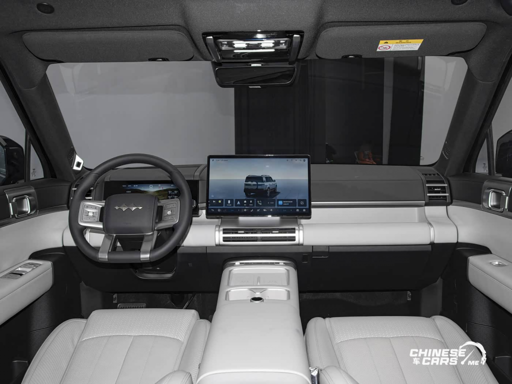 ليوبارد T7 تظهر رسميًا في معرض تشنغدو 2025: SUV هجينة PHEV تجمع بين الفخامة والذكاء والقدرات الميدانية 2 شبكة السيارات الصينية – ليوبارد T7 تظهر رسميًا في معرض تشنغدو 2025: SUV هجينة PHEV تجمع بين الفخامة والذكاء والقدرات الميدانية