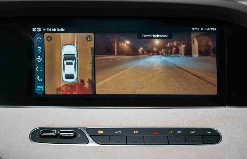 إم جي 8 PHEV الجديدة كلياً 2025: سيدان هجينة بمدى قياسي يصل إلى 1,650 كم في الشرق الأوسط رسميًا 23 شبكة السيارات الصينية – إم جي 8 PHEV الجديدة كلياً 2025: سيدان هجينة بمدى قياسي يصل إلى 1,650 كم في الشرق الأوسط رسميًا