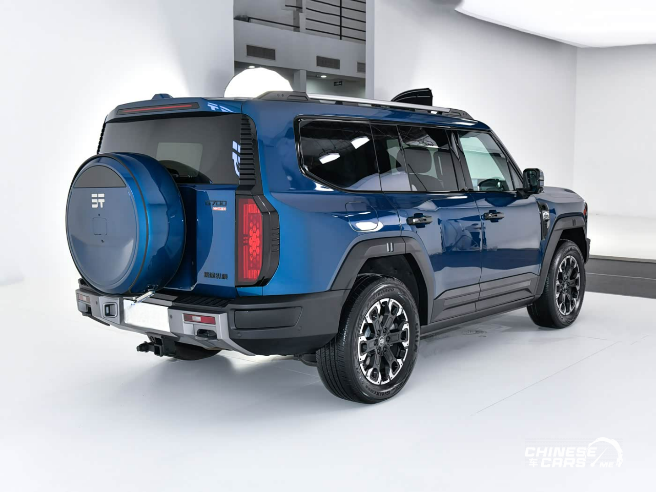 شبكة السيارات الصينية – ظهور سيارة جيتور G700 موديل 2026 في معرض سيارات الرياض