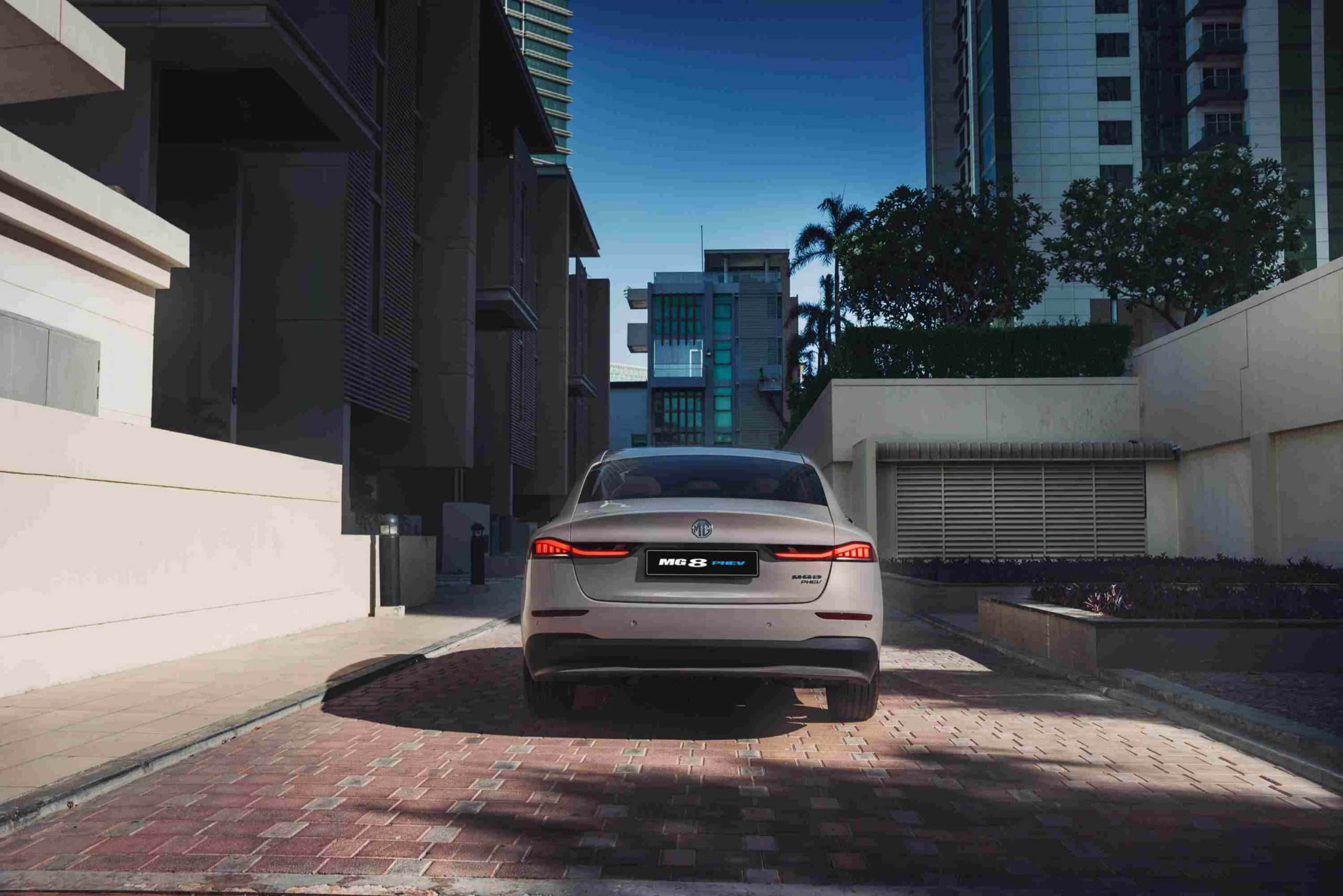 شبكة السيارات الصينية – مواصفات الفئة العليا لسيارة ام جي 8 PHEV "كومفورت" 2026 الجديدة كليًا بالسعودية