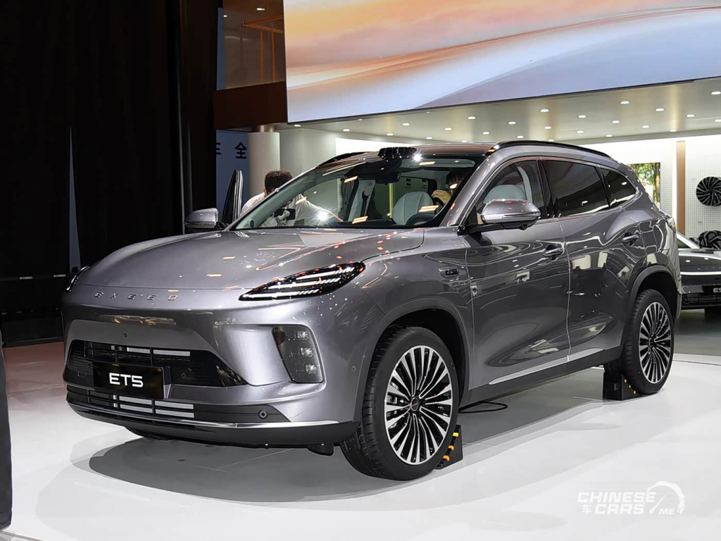 إكسيد ستيرا ET5 الجديدة كليًا تظهر رسميًا في معرض تشنغدو 2025: SUV استراتيجية بتقنيات Horizon الذكية 1 إكسيد ستيرا ET5 الجديدة كليًا تظهر رسميًا في معرض تشنغدو 2025: SUV استراتيجية بتقنيات Horizon الذكية