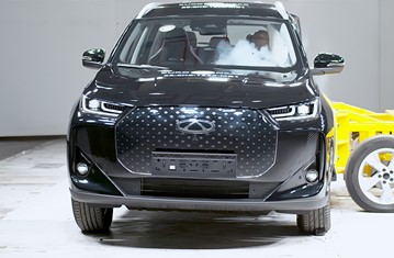 Chery Tiggo 7 تحصل على تقييم 5 نجوم في اختبارات الأمان الأوروبية Euro NCAP لعام 2025 4 شبكة السيارات الصينية – Chery Tiggo 7 تحصل على تقييم 5 نجوم في اختبارات الأمان الأوروبية Euro NCAP لعام 2025