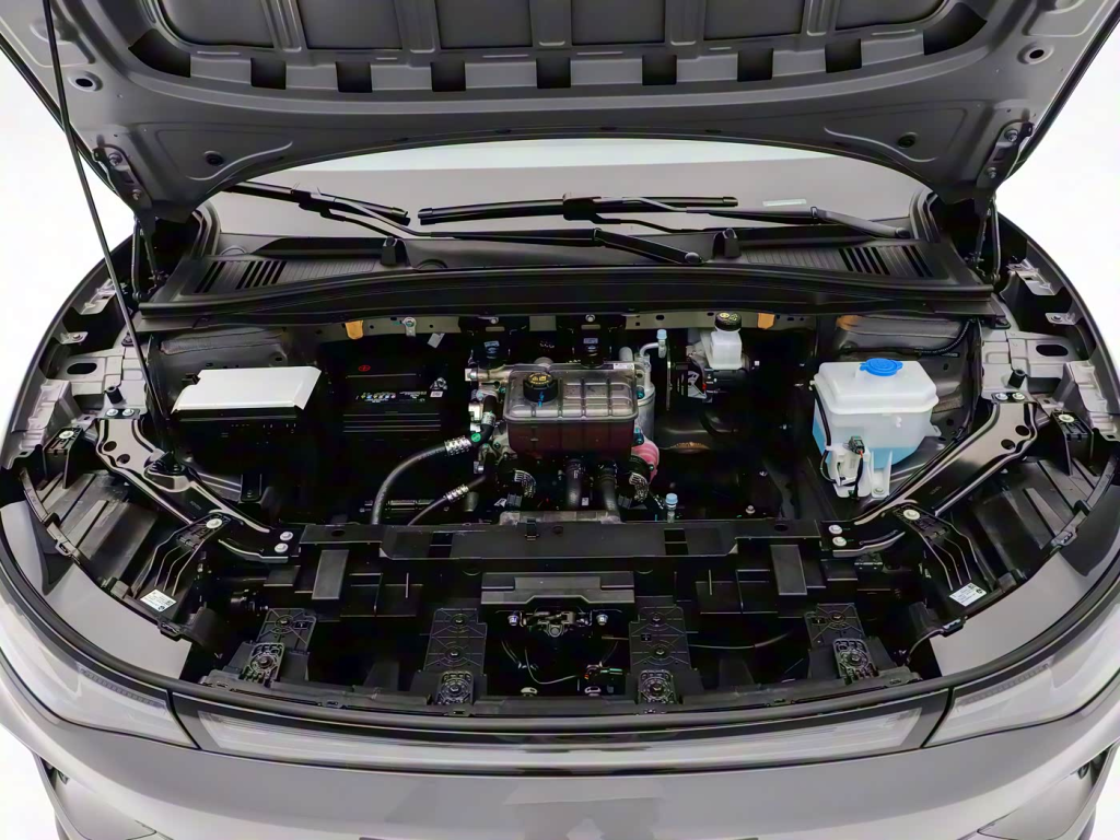 ليب موتور Lafa5 الجديدة: كهربائية مدمجة بذكاء متقدم وشريحة 8295 وسعر يبدأ من 55,000 ريال سعودي 15 شبكة السيارات الصينية – ليب موتور Lafa5 الجديدة: كهربائية مدمجة بذكاء متقدم وشريحة 8295 وسعر يبدأ من 55,000 ريال سعودي