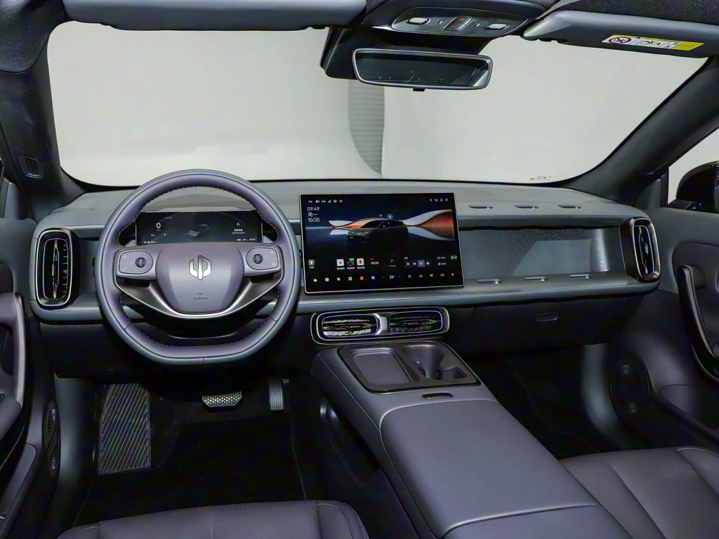 ليب موتور Lafa5 الجديدة: كهربائية مدمجة بذكاء متقدم وشريحة 8295 وسعر يبدأ من 55,000 ريال سعودي 13 شبكة السيارات الصينية – ليب موتور Lafa5 الجديدة: كهربائية مدمجة بذكاء متقدم وشريحة 8295 وسعر يبدأ من 55,000 ريال سعودي