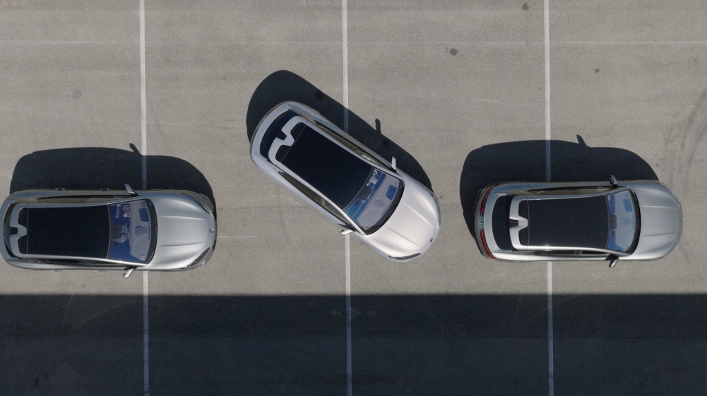 شبكة السيارات الصينية – منصة DENZA e3: ثورة هندسية في عالم السيارات الذكية الفاخرة وتقنية التحكم المركزي المتكاملة