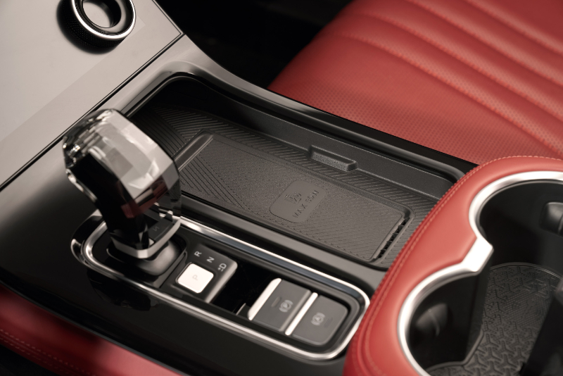 ساويست S07 تخطف الأنظار في معرض الرياض بخيارات محركات متعددة 12