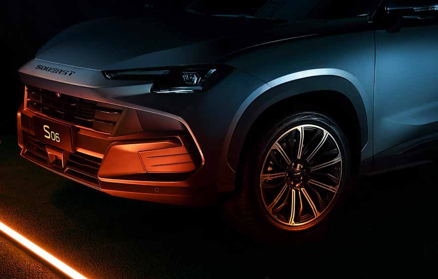 ساويست S06 تظهر في معرض الرياض للسيارات عبر وكيلها شركة سير الشرق 7