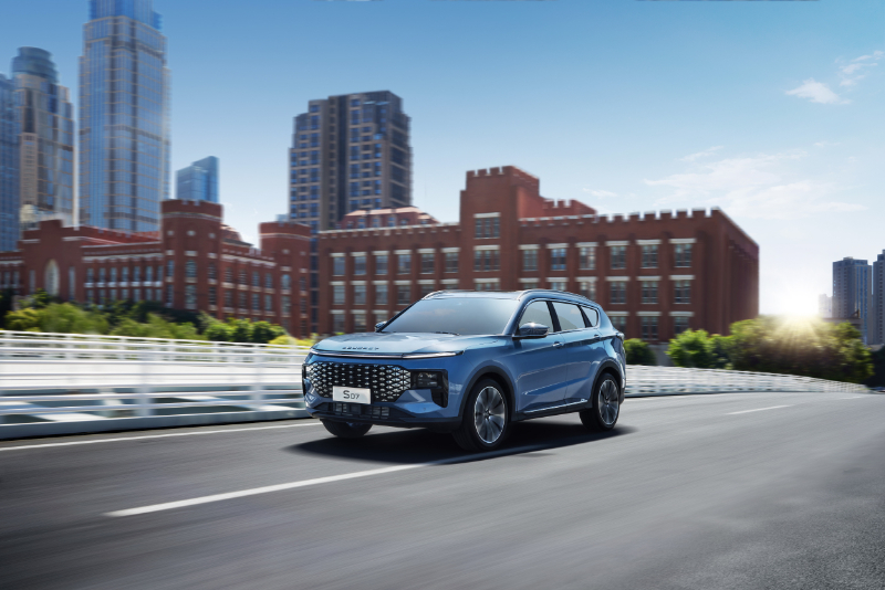 ساويست S07 تخطف الأنظار في معرض الرياض بخيارات محركات متعددة 2