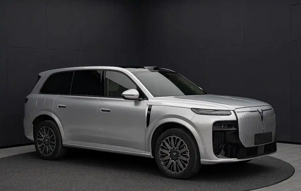 فويا تايشان 8 الجديدة: مدى كهربائي يصل إلى 310 كم وتصميم أصغر من تايشان