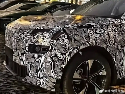 Lynk & Co 800 سيارة جديدة متوسطة الحجم تظهر في صور تجسسية وتستعد للتموضع بين 09 و900