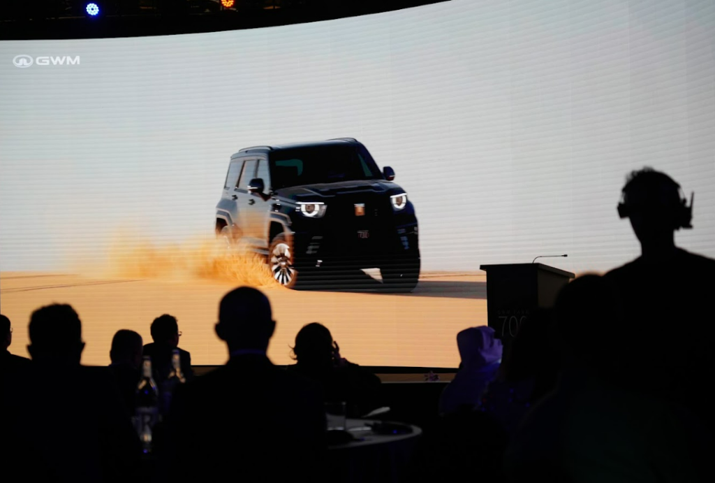 التغطية الشاملة لإطلاق تانك 700 في الشرق الأوسط والتقنيات الكاملة للهيكل والمحرك والأوف رود 4