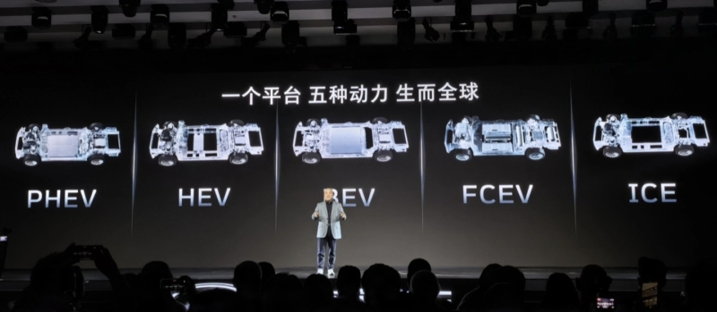 شبكة السيارات الصينية &ndash; جريت وول موتورز تكشف منصة GWM One الجديدة: أول SUV بطول 5.3 متر ومدى كهربائي يتجاوز 400 كم وكفاءة 6.3 لتر/100 كم