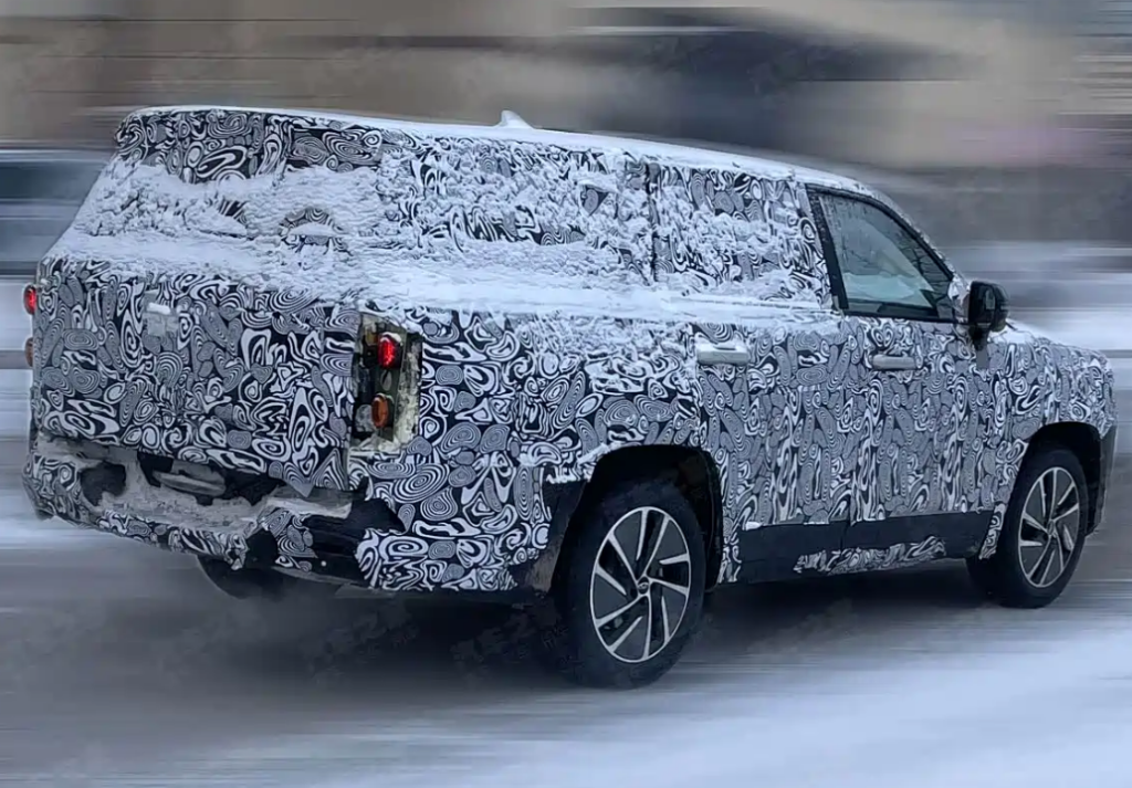 شبكة السيارات الصينية &ndash; SUV كاملة الحجم جديدة من شيري تلوح في الأفق: T1T أكبر من Fulwin T11 وتصميم مستوحى من عالم البيك أب