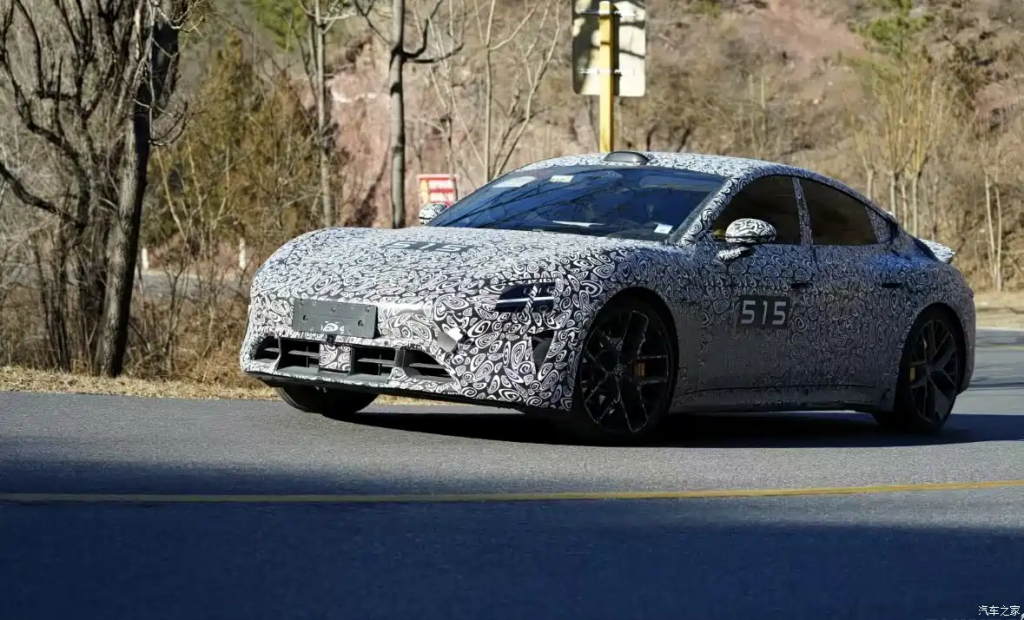 شبكة السيارات الصينية &ndash; شاومي تستعد لإنقلاب قوي في 2026: خطة لإطلاق 4 سيارات جديدة تشمل SU7 الجديدة ونسخة إدارية وSUV كبيرة بسبعة مقاعد بنظام REEV