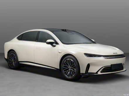 سمارت smart #6 EHD سيدان جديدة تدخل السوق في 2026 بمدى كهربائي يصل إلى 234 كم وتقنيات متقدمة