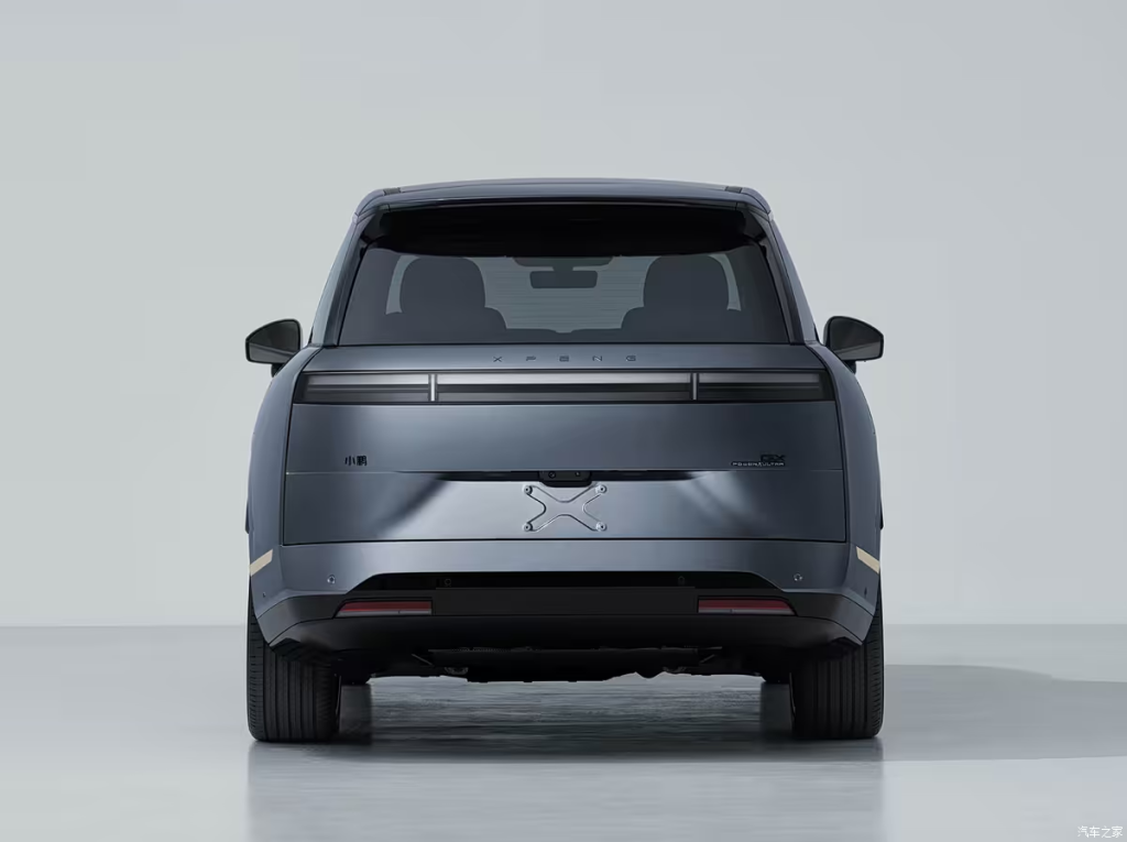شبكة السيارات الصينية &ndash; “أفخم من رنج روفر” : Xpeng GX الجديدة 2026 بقدرات ذكية ونسختين كهربائية وذات مدى ممتد REEV