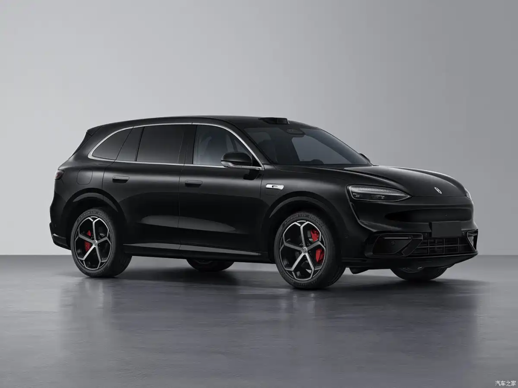 Aito M6 الجديدة 2026: SUV عائلية ذكية بقاعدة عجلات 2950 مم وخيارين كهربائي ومدى ممتد REEV