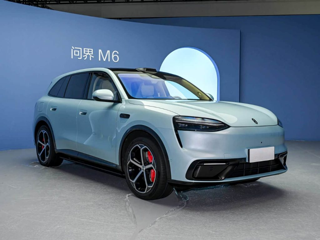 شبكة السيارات الصينية &ndash; هواوي تضرب بقوة في فئة الـ37 ألف دولار: AITO M6 2026 الجديدة تكشف أوراقها - مدى يصل إلى 1400 كم وتقنيات غير مسبوقة