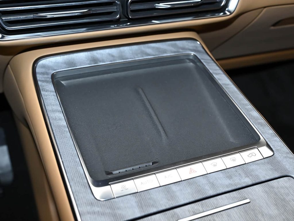 شبكة السيارات الصينية &ndash; شيري تقلب الطاولة: إكسيد EX7 الجديدة تنطلق بتقنيات فرامل ثورية وبطارية Rhino وخيار كهربائي وREEV يهدد كبار المنافسين