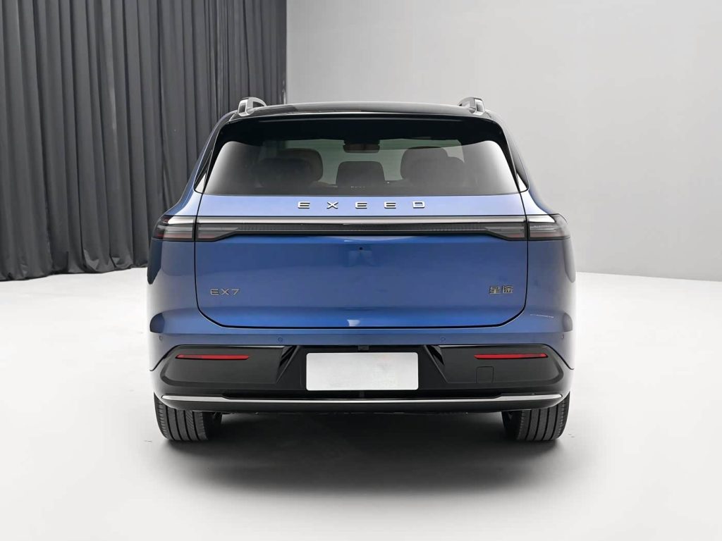 شبكة السيارات الصينية &ndash; شيري تقلب الطاولة: إكسيد EX7 الجديدة تنطلق بتقنيات فرامل ثورية وبطارية Rhino وخيار كهربائي وREEV يهدد كبار المنافسين