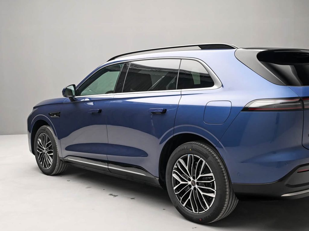 شبكة السيارات الصينية &ndash; شيري تقلب الطاولة: إكسيد EX7 الجديدة تنطلق بتقنيات فرامل ثورية وبطارية Rhino وخيار كهربائي وREEV يهدد كبار المنافسين