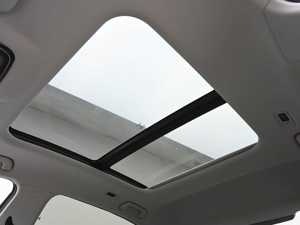 شبكة السيارات الصينية &ndash; جيلي جالاكسي ستار 7 2026: سيدان هجينة متطورة بتقنيات قيادة ذكية H3 وتسارع 5.4 ثانية واستهلاك اقتصادي مذهل