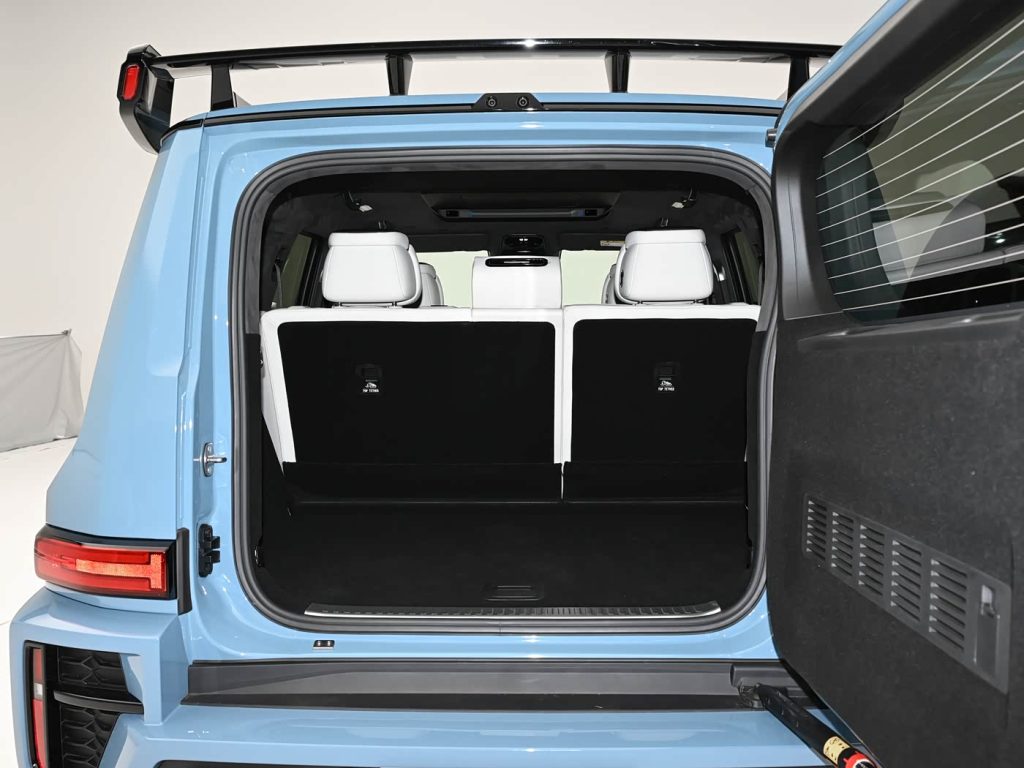 شبكة السيارات الصينية &ndash; تانك 700 موديل 2026: إطلاق رسمي بنظامي Hi4-Z وHi4-T مع 863 حصان “ثلاجة + شاشات + مقاعد فاخرة” وتقنيات تقود فئة الأوفرود لمستوى جديد