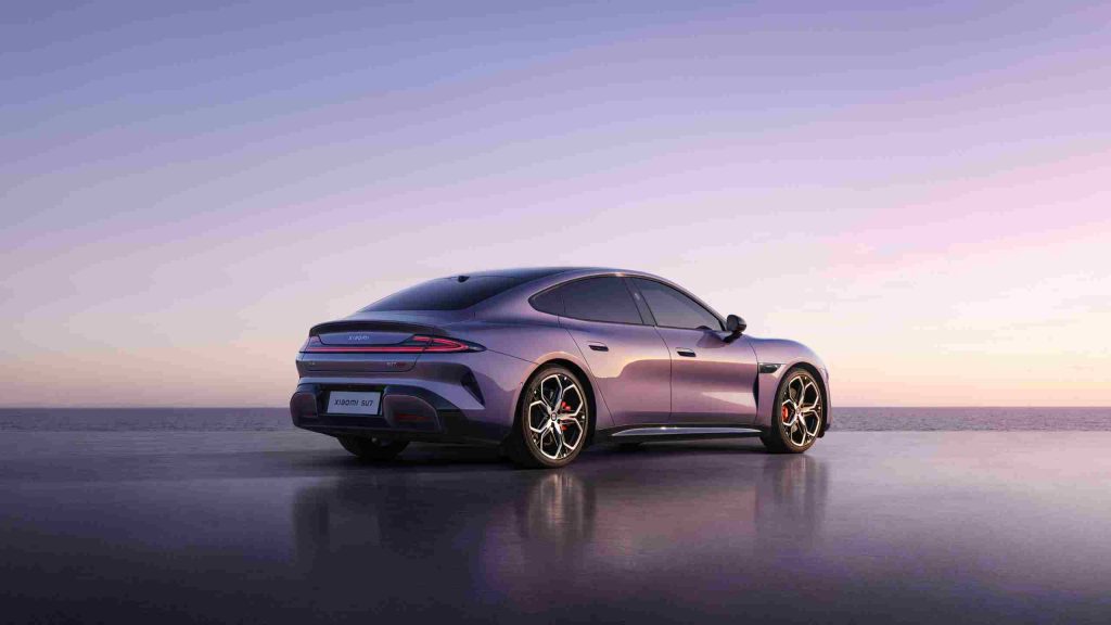 شاومي SU7 موديل 2026 تنطلق بتحديثات شاملة: سلامة أعلى وتجهيزات قياسية أقوى وشاسيه “التنين” ومدى يصل إلى 902 كم 7 شبكة السيارات الصينية – شاومي SU7 موديل 2026 تنطلق بتحديثات شاملة: سلامة أعلى وتجهيزات قياسية أقوى وشاسيه “التنين” ومدى يصل إلى 902 كم
