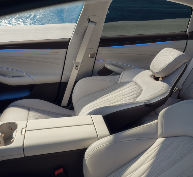 شاومي SU7 موديل 2026 تنطلق بتحديثات شاملة: سلامة أعلى وتجهيزات قياسية أقوى وشاسيه “التنين” ومدى يصل إلى 902 كم 47 شبكة السيارات الصينية – شاومي SU7 موديل 2026 تنطلق بتحديثات شاملة: سلامة أعلى وتجهيزات قياسية أقوى وشاسيه “التنين” ومدى يصل إلى 902 كم