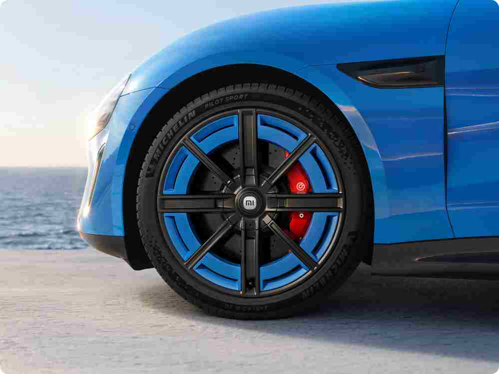 شاومي SU7 موديل 2026 تنطلق بتحديثات شاملة: سلامة أعلى وتجهيزات قياسية أقوى وشاسيه “التنين” ومدى يصل إلى 902 كم 25 شبكة السيارات الصينية – شاومي SU7 موديل 2026 تنطلق بتحديثات شاملة: سلامة أعلى وتجهيزات قياسية أقوى وشاسيه “التنين” ومدى يصل إلى 902 كم