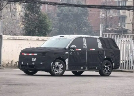 أول كشف حقيقي لأضخم SUV بمدى ممتد من شاومي… “كونلون” تصميم مختلف وبطارية كبيرة تغيّر قواعد اللعبة