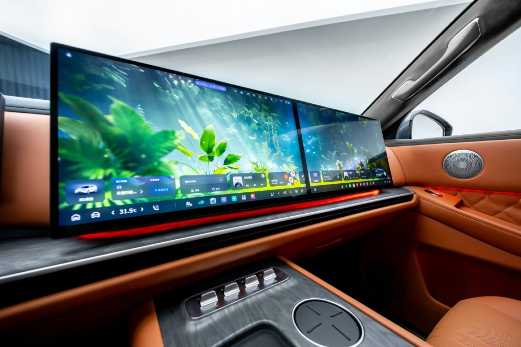 شبكة السيارات الصينية &ndash; Wey V9X الجديدة تظهر لأول مرة: فاخرة بتوجيه خلفي نشط وتعليق هوائي مزدوج مع منصة هجينة متطورة بمدى كهربائي يتجاوز 400 كم