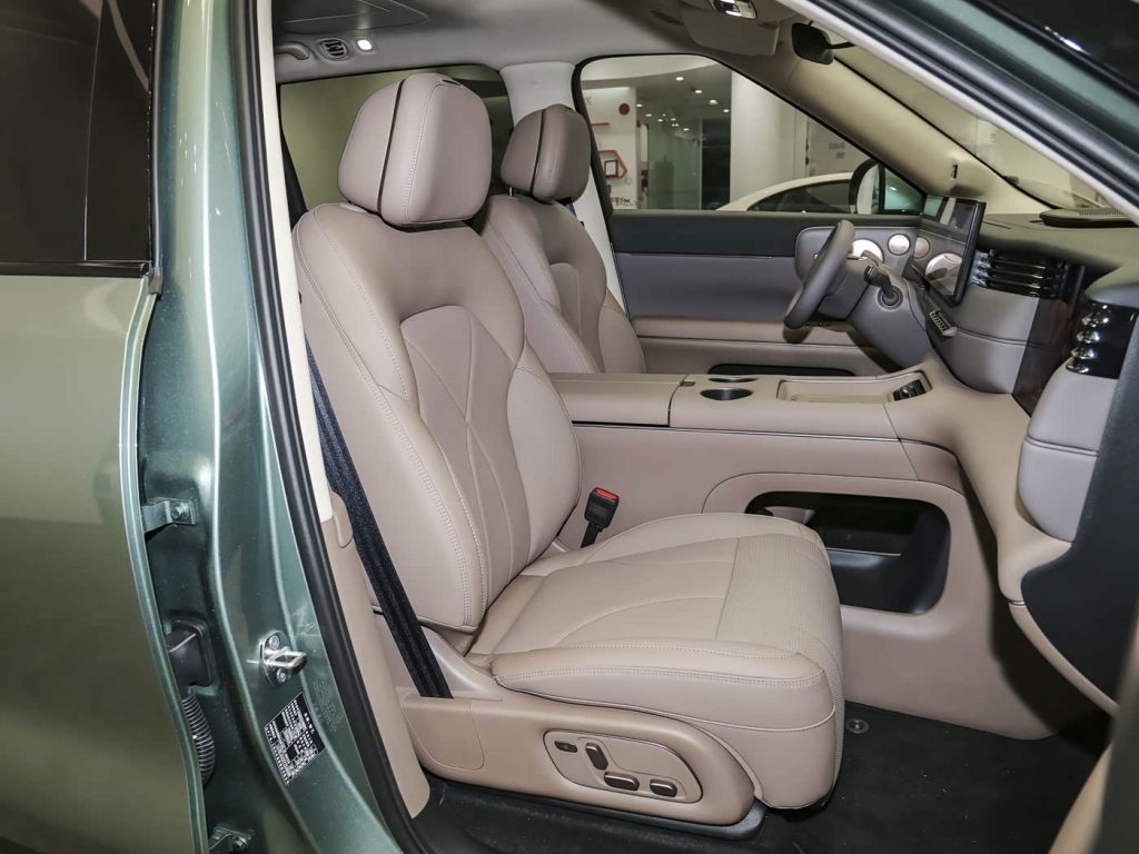 شبكة السيارات الصينية &ndash; IM LS8 2026 تنطلق رسميًا في الصين: السعر والمواصفات الكاملة ومدى يصل إلى 1605 كم مع شاسيه رقمي 3.0 وتقنيات قيادة متقدمة